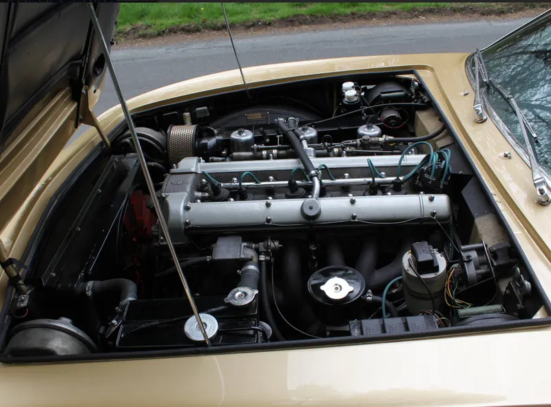 Aston martin  dbs volante kaug0av9s0w wxlee8e1d