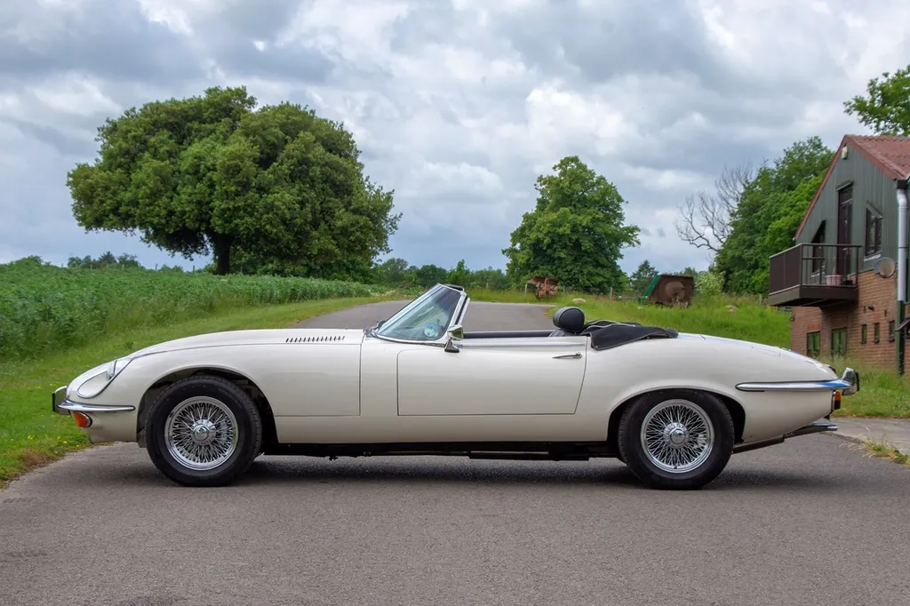 Jaguar e type cle3nfa69wxtsbvxh5b h