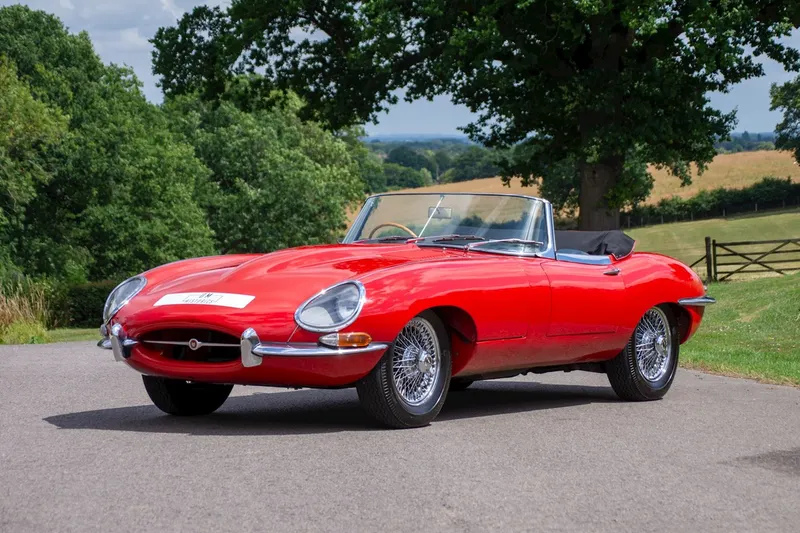 Jaguar e type n0pb22crbnymykipsmkjr