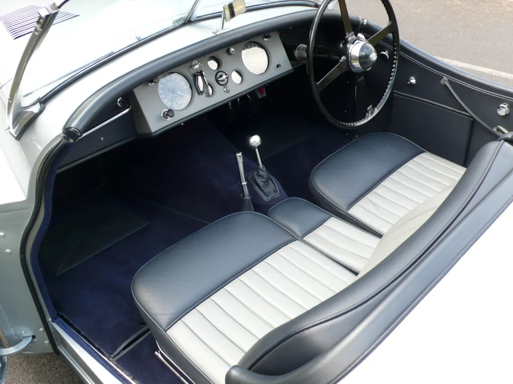 Jaguar xk120 roadster seqgccnadjxs2npwyfsot