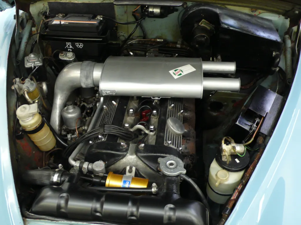 Jaguar 240 mk2  oklx4aydvuc5t61lusi 