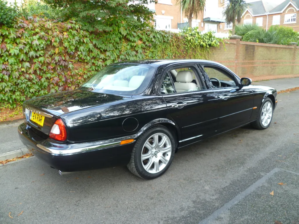 Jaguar x 350 xj8 f 5wrjnuwagddmqdrj ke