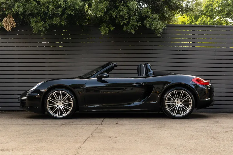 Porsche boxster  3ctxyzwjrpcvl3b8zdp9