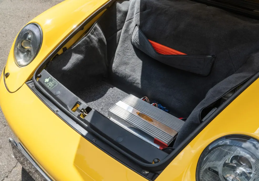 Porsche 911 933  ll8q0clp8swnpzwtb0bga