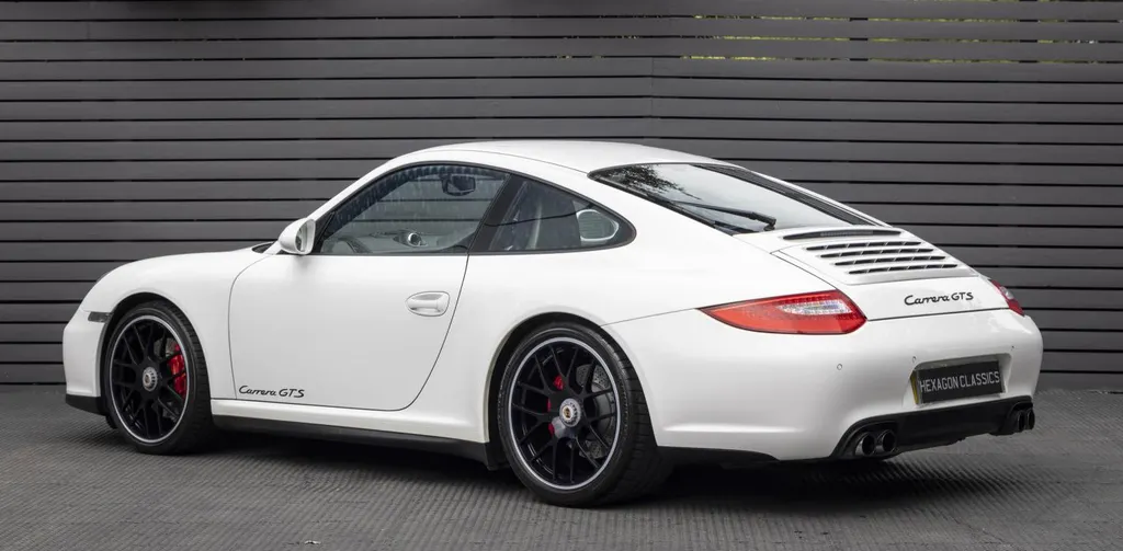 Porsche 911 997.2 carrera gts  4636cs82bvf1y9aj 5abr