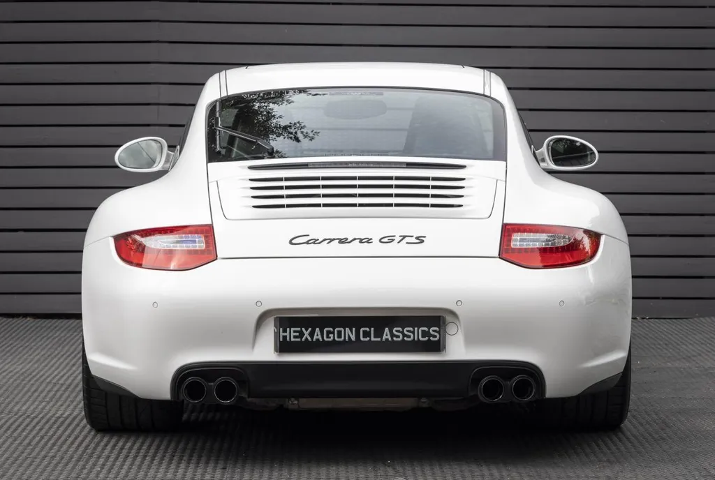 Porsche 911 997.2 carrera gts  kzkgdhwosugjusdg uifi
