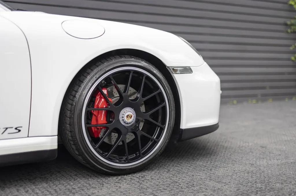 Porsche 911 997.2 carrera gts  jy08waxhlp5rst7fjvsix