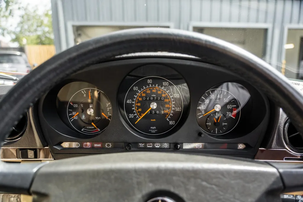 Mercedes benz 300sl 7smkkfuvcalfd4yli5jqv