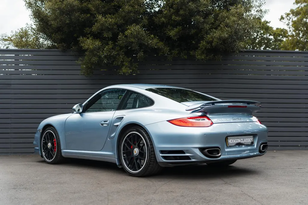 Porsche 911 vxyqlqfplmdx c12wr aa
