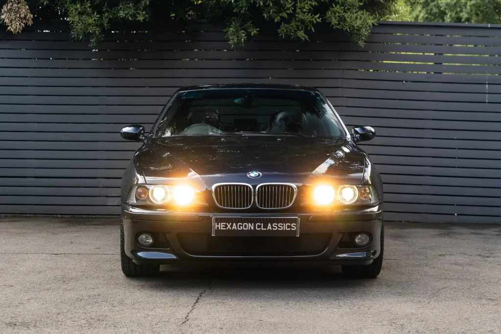 Bmw m5 2bro4 zeam6vkjvzopiqg