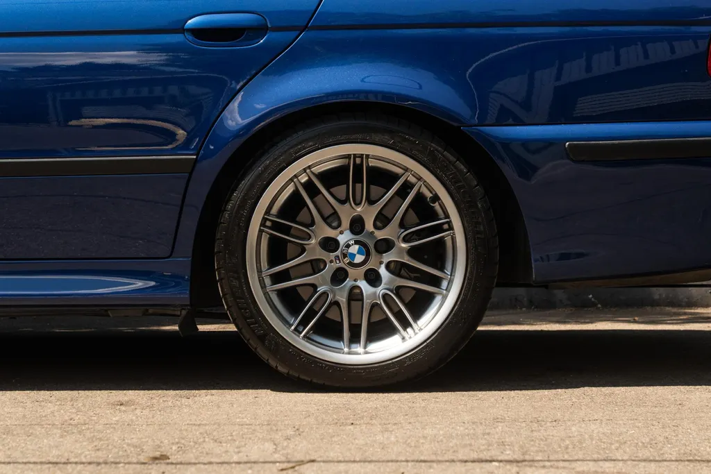 Bmw m5 jtzkkn2pbpbsaairpwpic