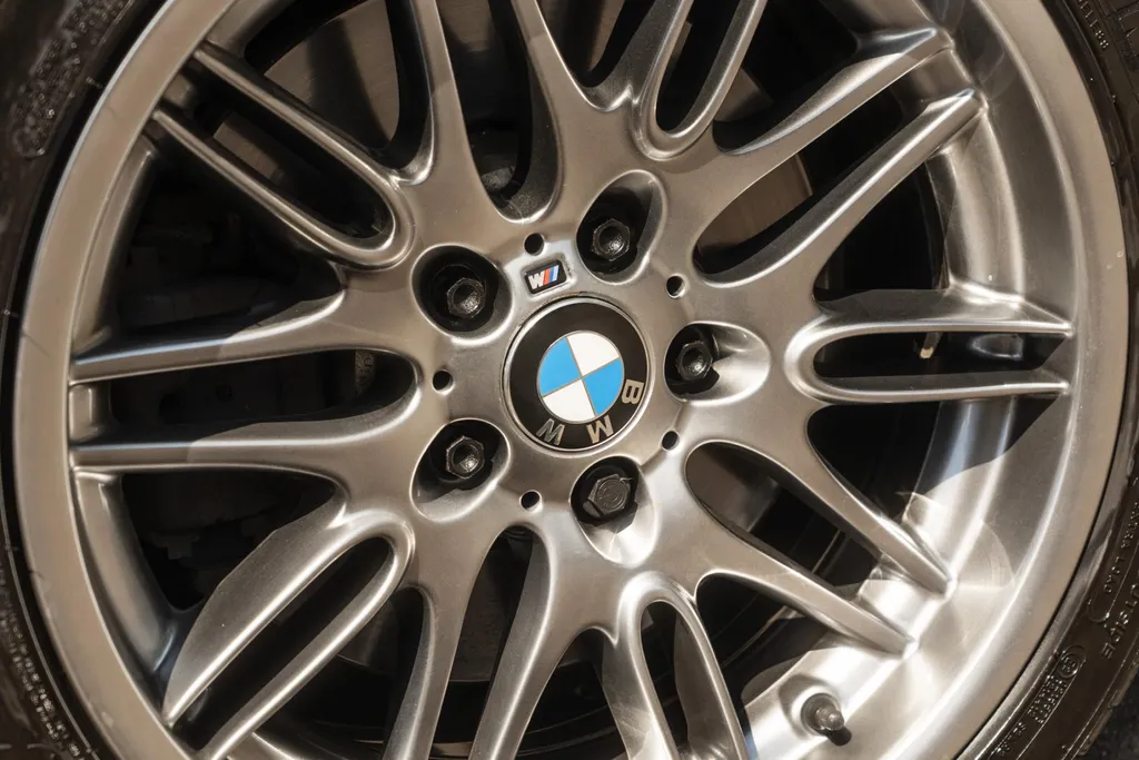 Bmw m5 ujessfto9h meywhh2900
