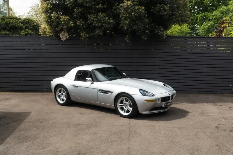 Bmw z8 3yqrhn qmiai8vyueqxyl