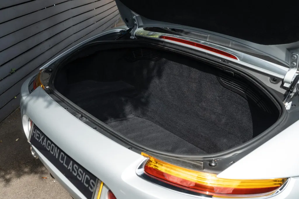 Bmw z8 xflt7im7wntajnu0bot8x