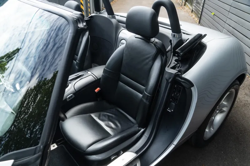Bmw z8 h1g2z8vkhjvpkku77twgq