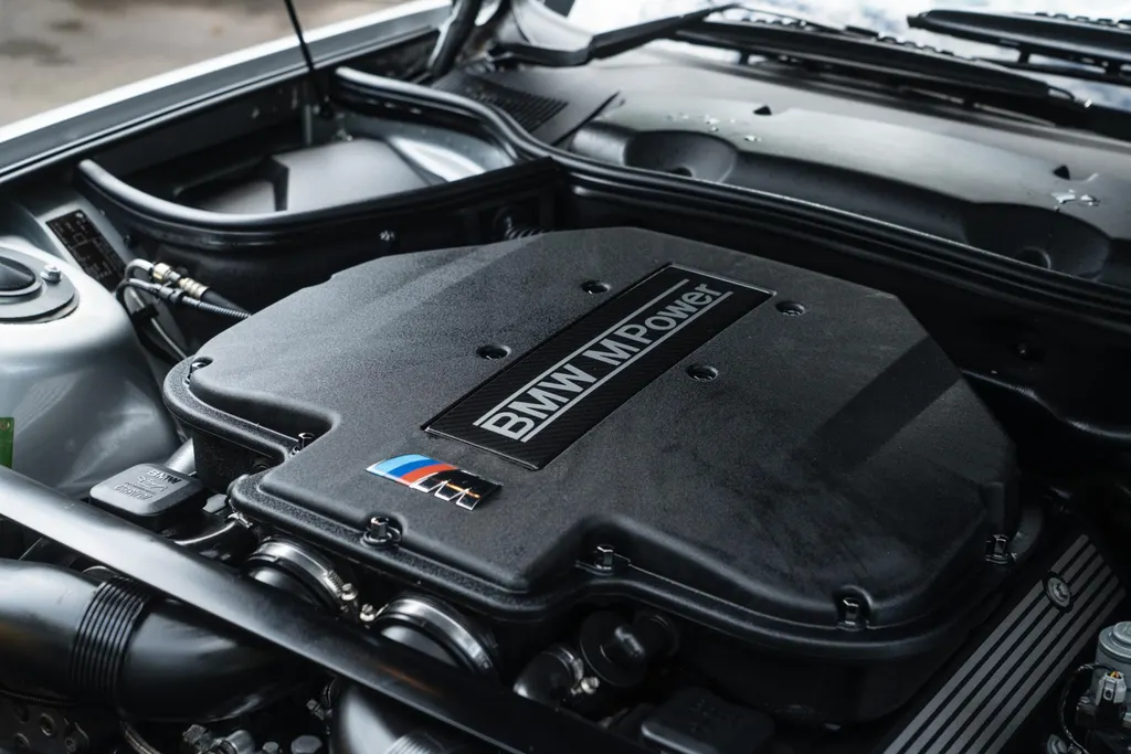 Bmw z8 nceumglfuebpjmoee56sc