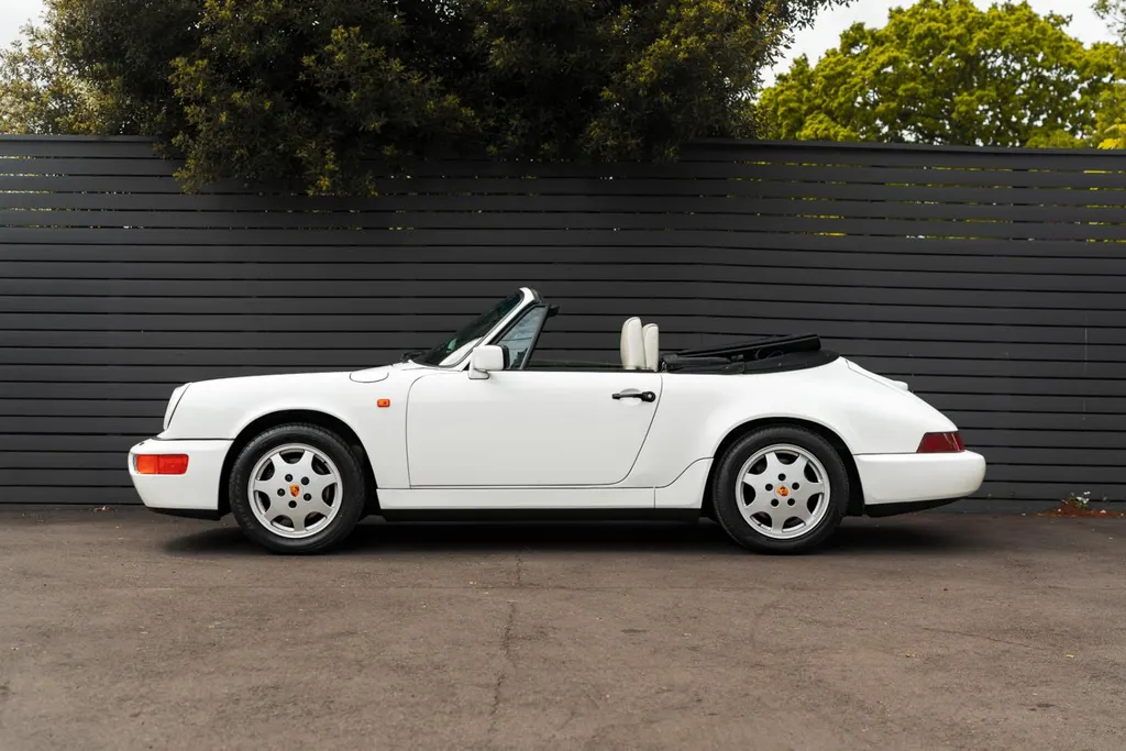 Porsche 911 964 hbaudhodrpeybqtxg6yxg