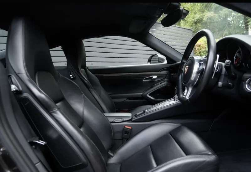 Porsche 911 turbo clmt9oxzextucs7ndmxba