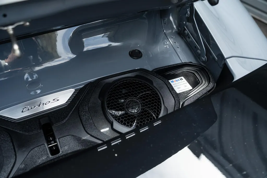 Porsche 911 6wjmqxctyspc k3gir1wo