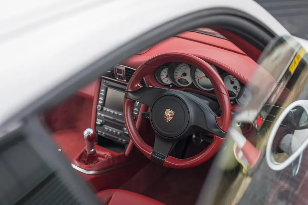Porsche 911 nrx29sooufqrkvjs1i9p2