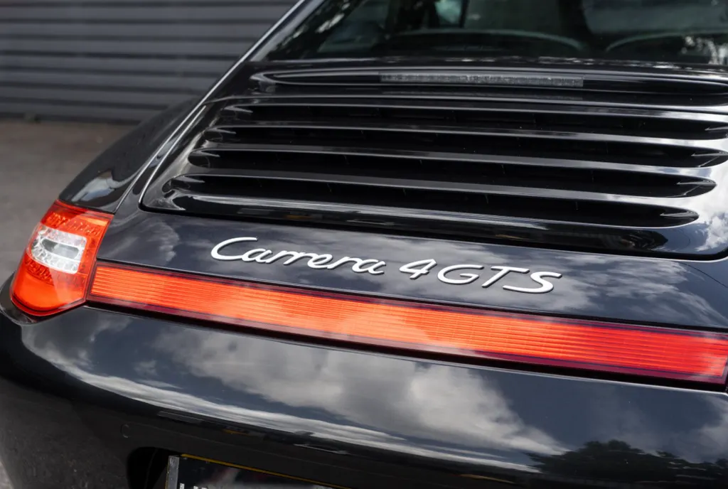 Porsche  997.2 carrera 5 gts  tt4nw0hujgbwpglr7g6hr