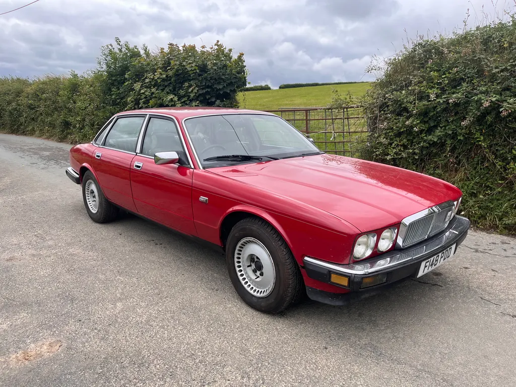 Jaguar xj6 aaq5e9p3qi6plaxwt3fwm