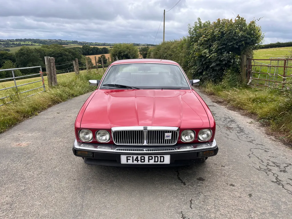 Jaguar xj6 jyhsr2w29qftho2gr yx 