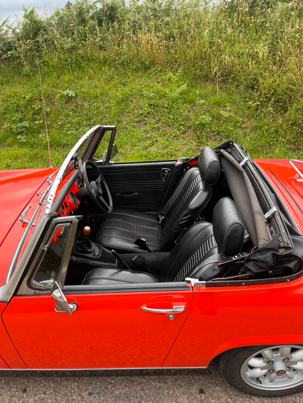 Mg midget kvuv m7eiujwis8pgd vh