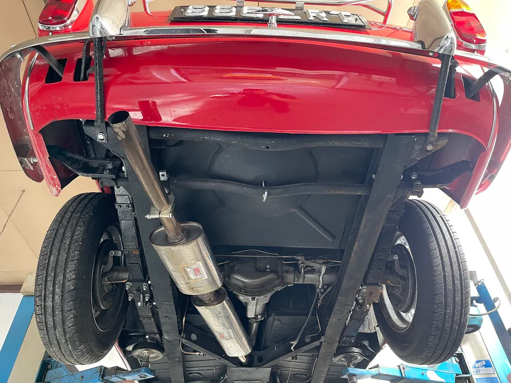 Triumph tr4 8iu6yrd9ecdiip9wt2aoj
