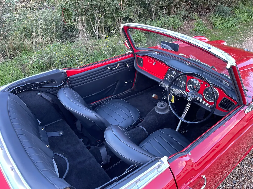 Triumph tr4 rx0wcxl38uqyhk8mquk69