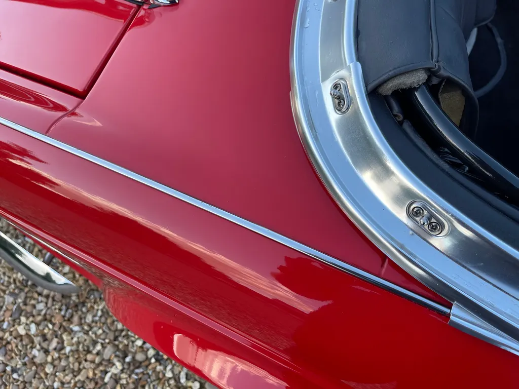 Triumph tr4 ljuds jrcnul3 wacxg19
