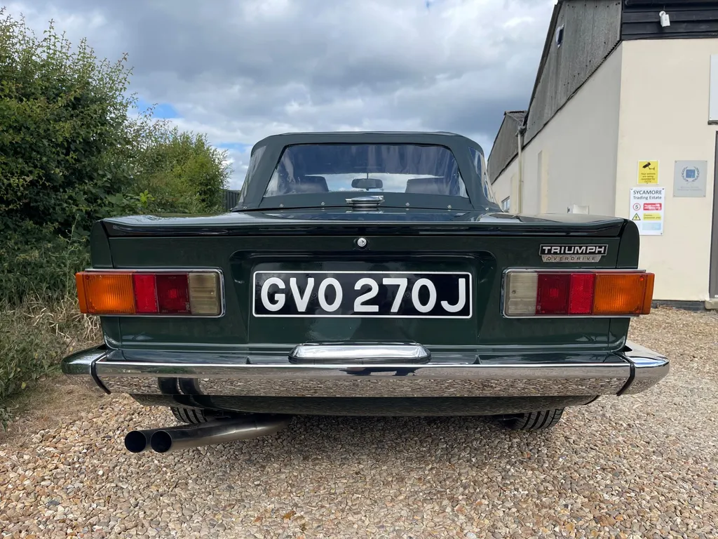 Triumph tr6 3om1ujfnpz5 5omv2p0kx