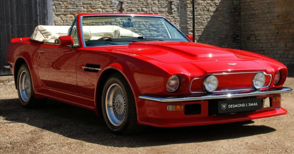 Aston martin v8 vantage voalante yr8dguwdid2kgwdntakkd