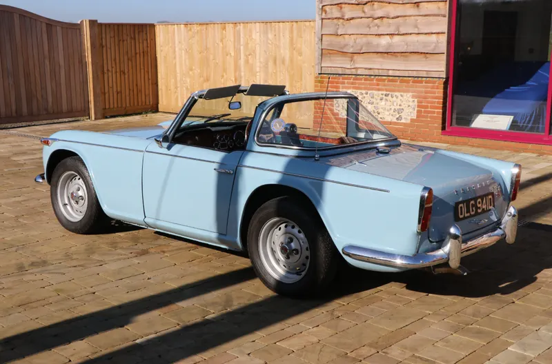 Triumph tr4a 3ioyd uq9gfivwzaiq5jd