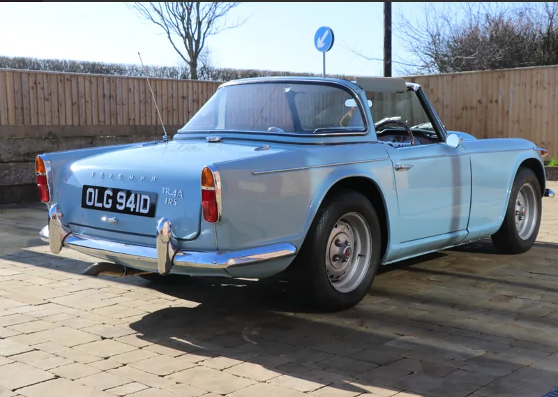 Triumph tr4a xxsjba1qukja2r5qqvor4