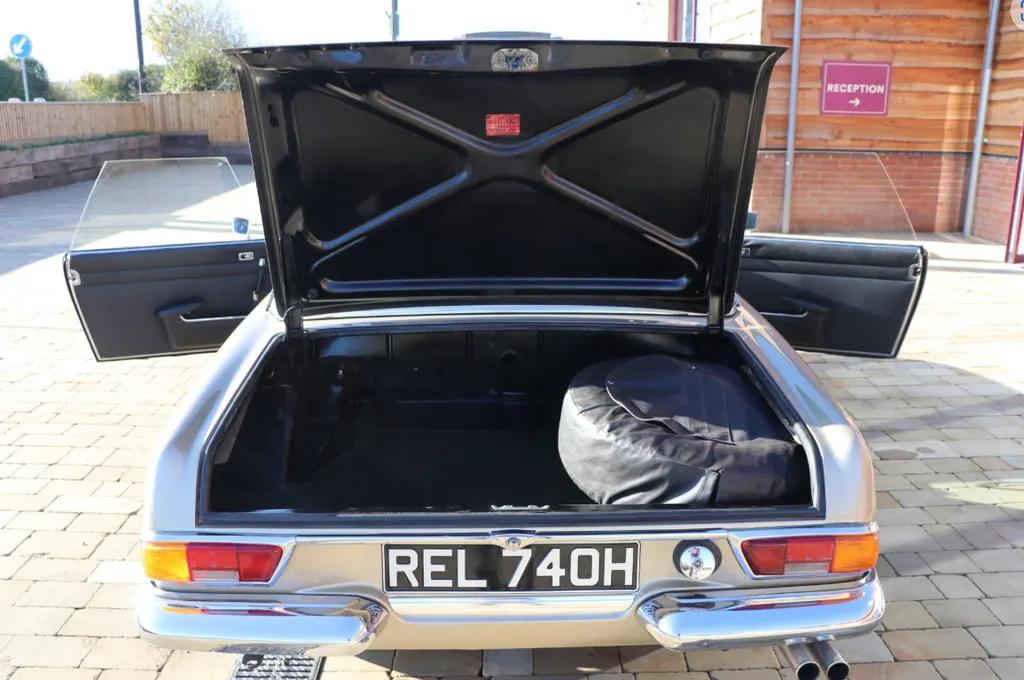 Mercedes benz sl280 59m3tyicbnjc4krz8kzxu