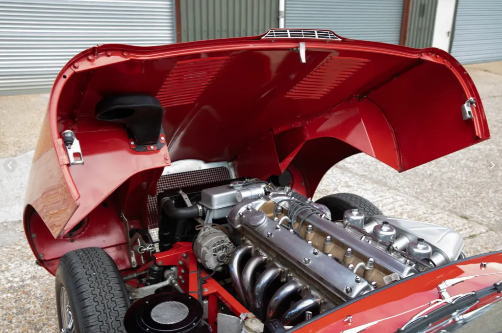 Jaguar e type s1 3.8  tpszj39kbok9hsb8iv0iy