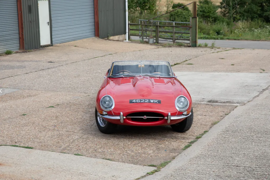 Jaguar e type s1 3.8  uab empf2cj5oa0rqewch