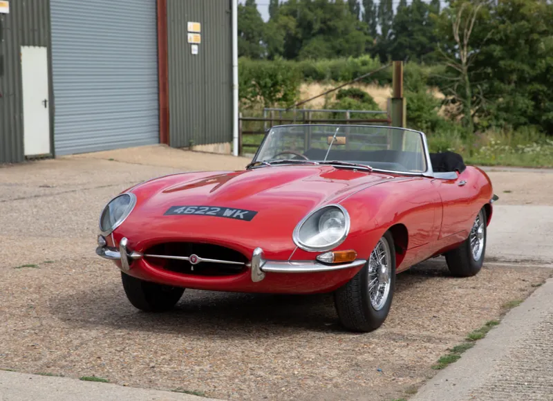Jaguar e type s1 3.8  zr9hk18bybx95wa2bdqsu