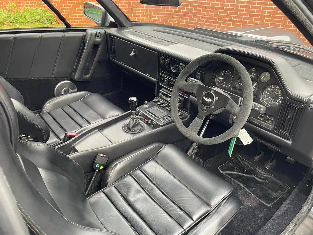 Aston martin v8 ok24 9m 7pgakebykeliv