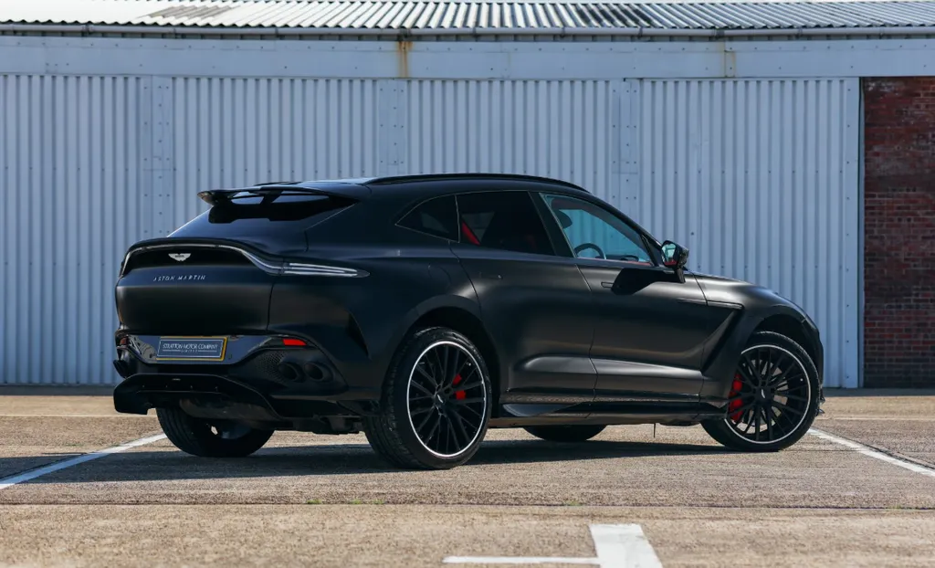 Aston martin dbx  pzh6i4dn1pr1yk epubs