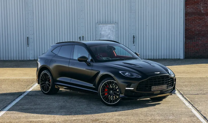 Aston martin dbx x3ruxzy yq5itjllq 3ov