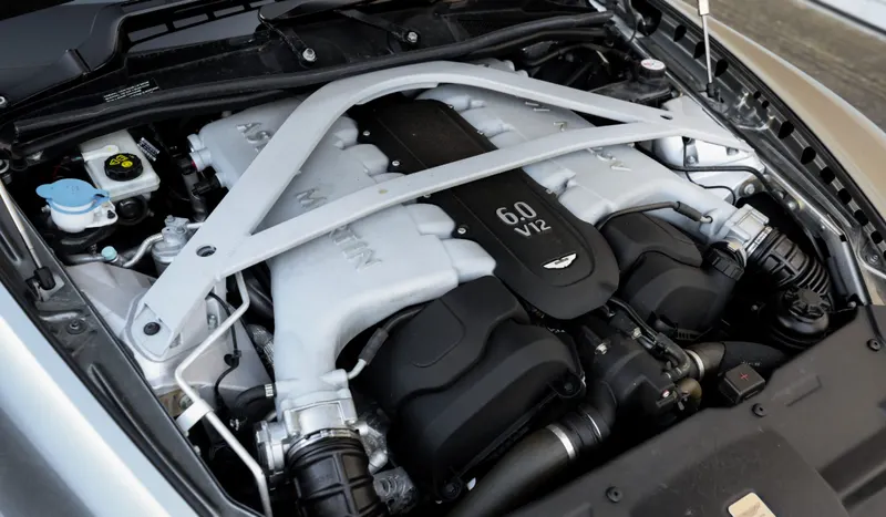 Aston martin  db9 0xe znaikiwfz7vmw8 bd