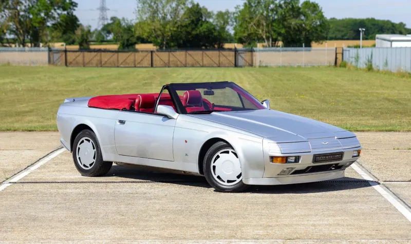 Aston martin v8 43nszg0na1eltbxbo1a6c