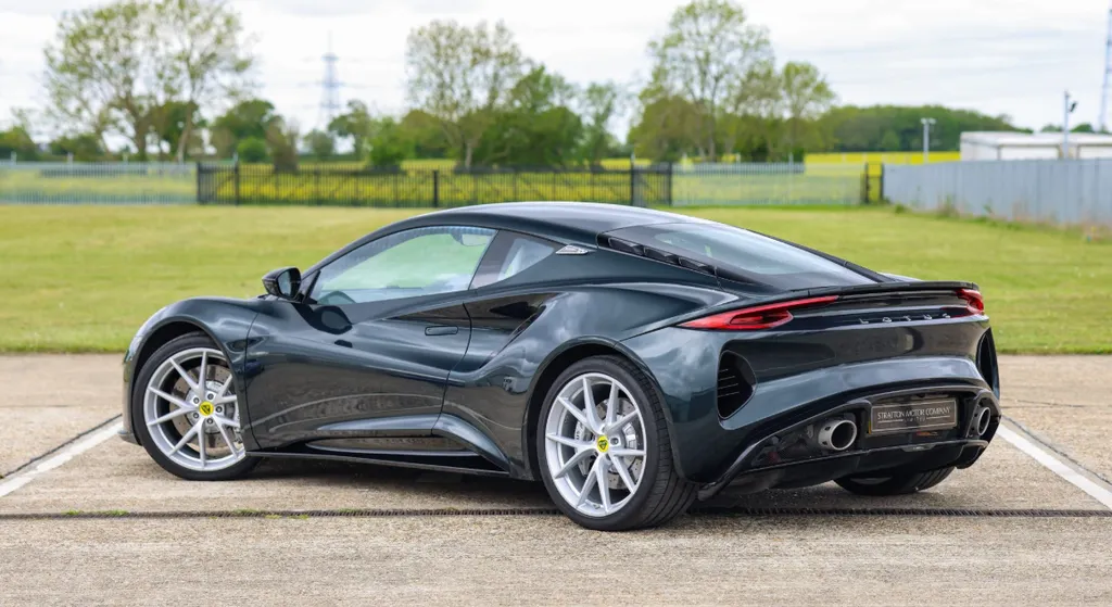 Lotus emira t0oqjoa86b92azohnfu h