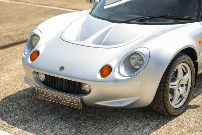Lotus elise kjamrxvzgyk3uppofnklq