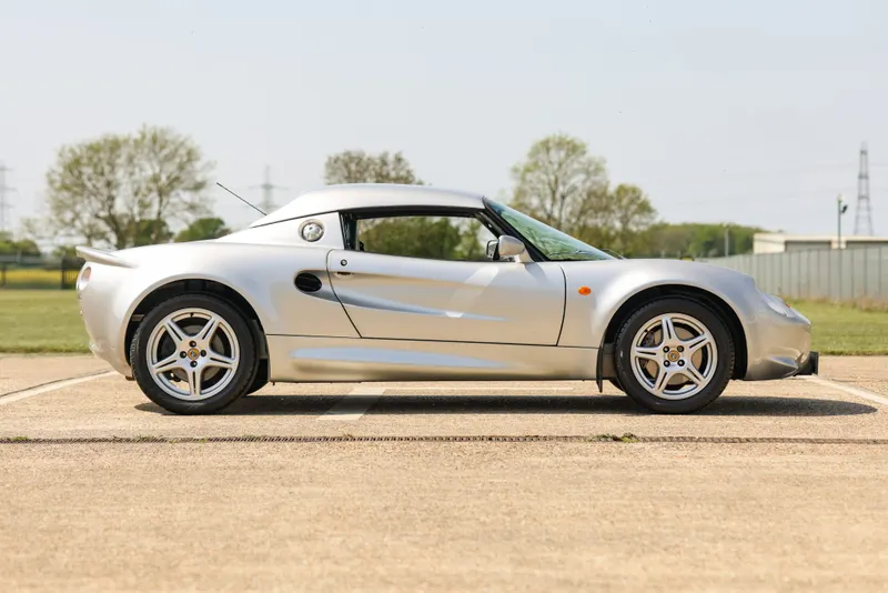 Lotus elise sae9gvl2xe8 cjqmibegd