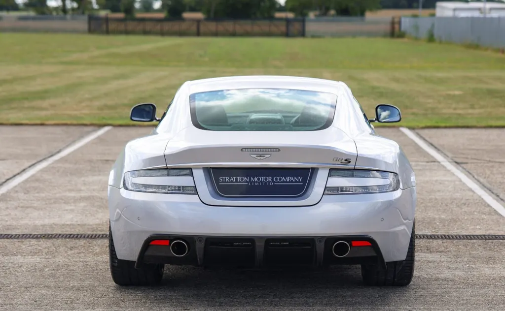 Aston martin dbs cs dbgqvpx xhm1pzmaxq