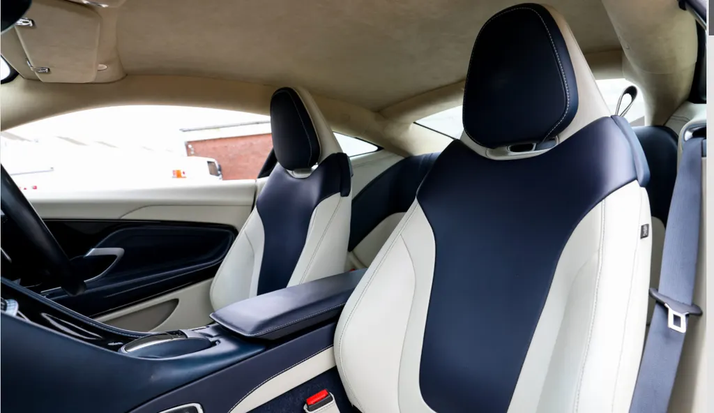 Aston martin db11 noozuvph8his3hdkcb1ai