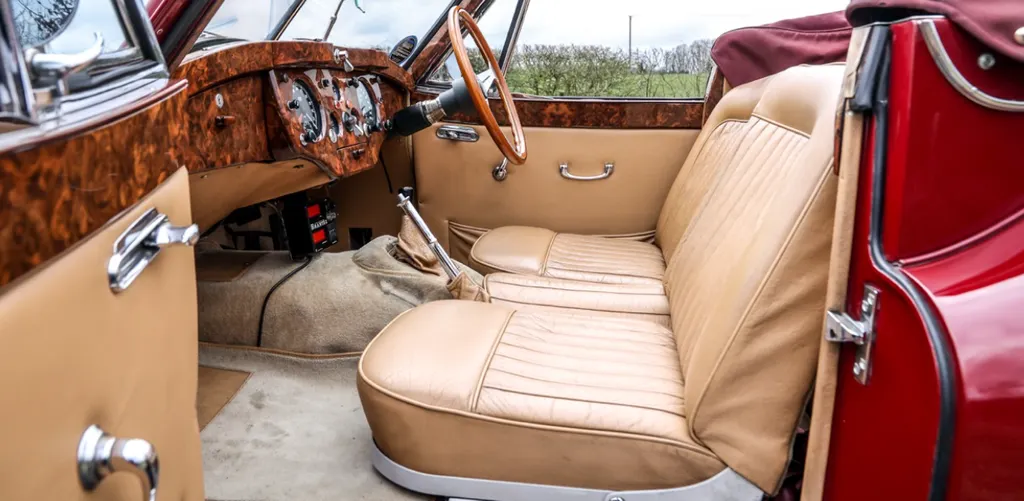 Jaguar xk140 qqqclpauj5t6 qvyqtqcv